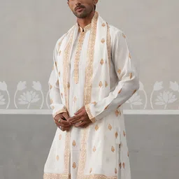 Jompers Chikankari Embroidered Long Sleeves Mandarin Collar Straight Kurta With Dupatta image 4