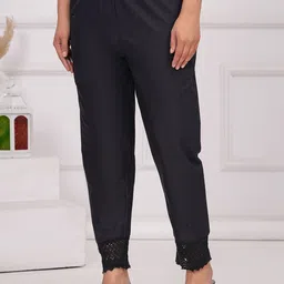 KEIYONA Women Relaxed Trousers-image-9