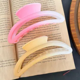 Radhya Accessories Women Set of 2 Claw Clip image 4