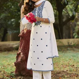 Jaipur Kurti Women Floral Embroidered Regular Thread Work Pure Cotton Kurta with Trousers & With Dupatta-picture-12