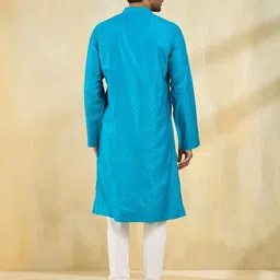 Fabindia Men Geometric Printed Thread Work Kurta image 3