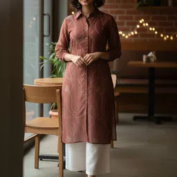 AADVIKA Women Bandhani Printed Chanderi Silk Kurta-image-75