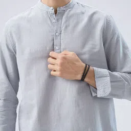 VASTRADO Band Collar Long Roll-Up Linen Straight Kurta image 3