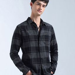 Flying Machine Men Checked Spread Collar Pure Cotton Casual Shirt-picture-22