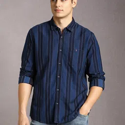 Louis Philippe Jeans Men Vertical Striped Spread Collar Cotton Casual Shirt-picture-29