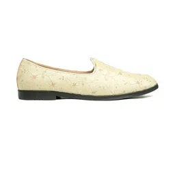 Bold Bunny Men Waterproof Lining Casual Shoes image 2