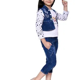 I NAINA DRESSES Girls Printed Round Neck T-shirt With Capris & Waistcoat image 2