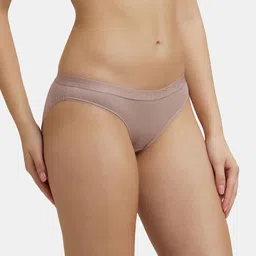 Jockey Pack Of 3 Assorted Hipster Briefs 3001-0305-ASSTD image 3