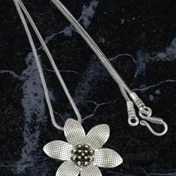 HIGH TRENDZ Silver-Plated Handcrafted Necklace-image-1