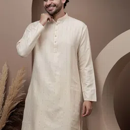 Dulha Ghar Men Floral Embroidered Mandarin Collar Regular Kurta with Pyjamas image 3