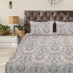 Myntra Elegant Homes Grey & Green Printed 300 TC King Bedsheet Set 2.7 x 2.7 m image 3