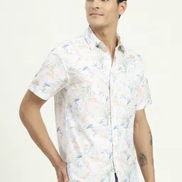 Greenfibre Slim Fit Floral Printed Cutaway Collar Shirt-image-3