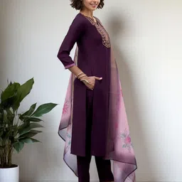 SZN Women Ethnic Motifs Embroidered Kurta with Trousers & Dupatta image 2