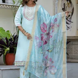 SHOPLANCE Women Floral Embroidered Regular Thread Work Pure Cotton Kurta with Trousers & With Dupatta image 2
