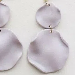 VMA PLAY FASHION Contemporary Drop Earrings image 3