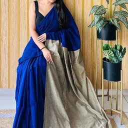 AWRIYA Colourblocked Zari Pure Cotton Saree image 3