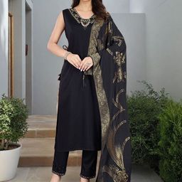 SZN Floral Yoke Design Square Neck Beads And Stones Straight Kurta With Trousers & Dupatta-picture-49