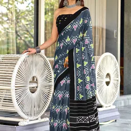 KALINI Colourblocked Block Print Saree-picture-42