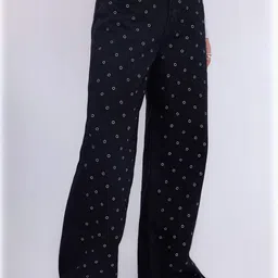 Trendyol Women Regular Fit Mid-Rise Jeans-picture-14