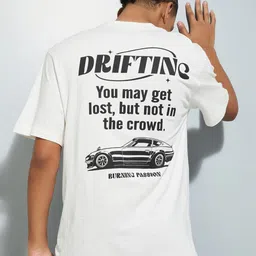 max Men Printed V-Neck Monochrome Applique T-shirt image 2