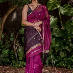 Lyzoo Woven Design Zari Handloom Saree image 4