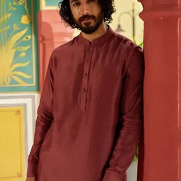 Andamen Men Solid Festive Straight Kurta image 3