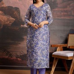 House of Pataudi Women Floral Printed Sequinned Kurta & Trousers-picture-2