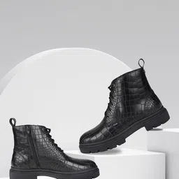 EZOK Men Textured Leather Regular Boots-picture-21