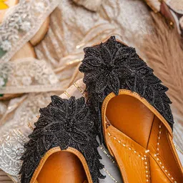 NR By Nidhi Rathi Women Embellished Party Mojaris with Embroidered Flats-picture-25