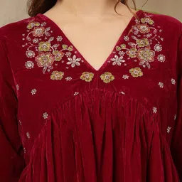 Stylum Embroidered V-Neck Tunic & Trousers Co-Ords image 3