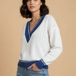 Outzidr Women Striped Printed Pullover image 2