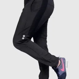 YUNEK Men Mid-Rise Track Pants image 2