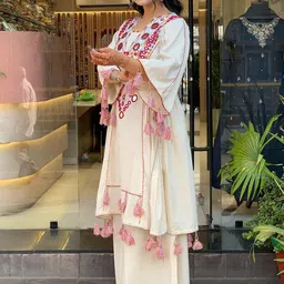 Brand Hill Women Ethnic Motifs Embroidered Mirror Work A-Line Kurta with Palazzo image 4
