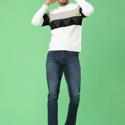 V-Mart Men Colourblocked Pullover image 5