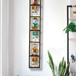 ANSHIKA INTERNATIONAL Green & Brown Printed Rajasthani Musician Metal Wall Decor-picture-13