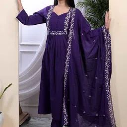 Doriyaan Women Floral Embroidered Regular Pure Cotton Kurta with Palazzos & With Dupatta image 4