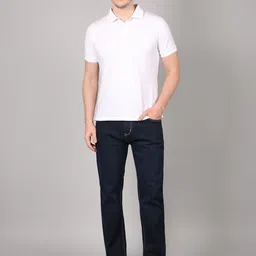 HAUWER Men Original Regular Fit Mid-Rise Light Fade Stretchable Jeans image 3