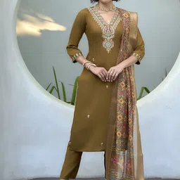 BE IN TEXO FAB Women Ethnic Motifs Embroidered Kurta with Trousers & Dupatta-picture-36