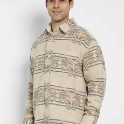 AMERICAN EAGLE OUTFITTERS Men Open Front Printed Shirt Jacket image 3