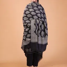 THE SHAWL STUDIO Ethnic Motifs Printed Shawl-picture-34