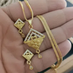 V.K.PAYAL.JEWELLERY Gold-Plated Stones-Studded Jewellery Set-picture-19