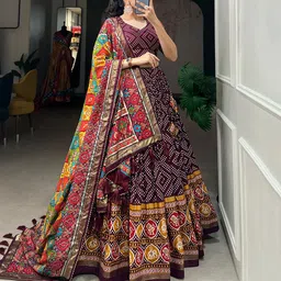 lady shopi Floral Print Semi Stitched Lehenga Choli image 4