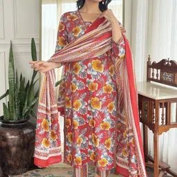 Vishishtah Women Floral Printed Pure Cotton Kurta with Palazzo & Dupatta image 2