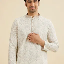 Manyavar Ethnic Motifs Printed Mandarin Collar Short Kurta image 2