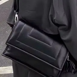 StyleCast Detachable Sling Strap Baguette Sling Bag-picture-32