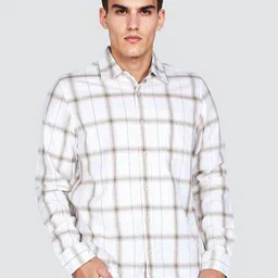 Lee Men Checked Spread Collar Long Sleeves Regular Fit Casual Shirt-picture-17