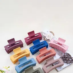 GLOSSY Women Set of 3 Claw Clip image 2