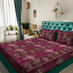 KLOTTHE Maroon Floral 300 TC King Bedsheet with 2 Pillow Covers-image-42