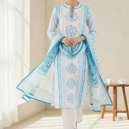 Indo Era Ethnic Motifs Printed Notch Neck Pure Cotton Kurta With Trouser & Dupatta image 2