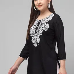 ERUDITE CLUB Floral Embroidered Thread Work Thread Work Kurti image 5